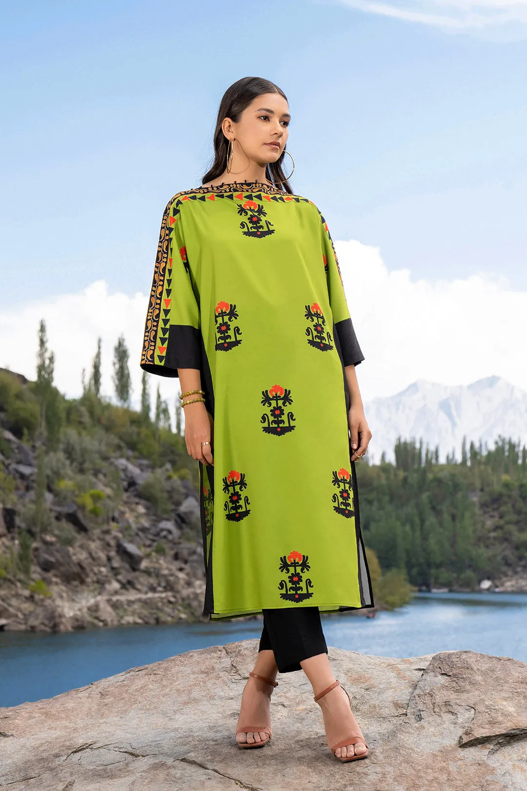 Atakil Batwing Long