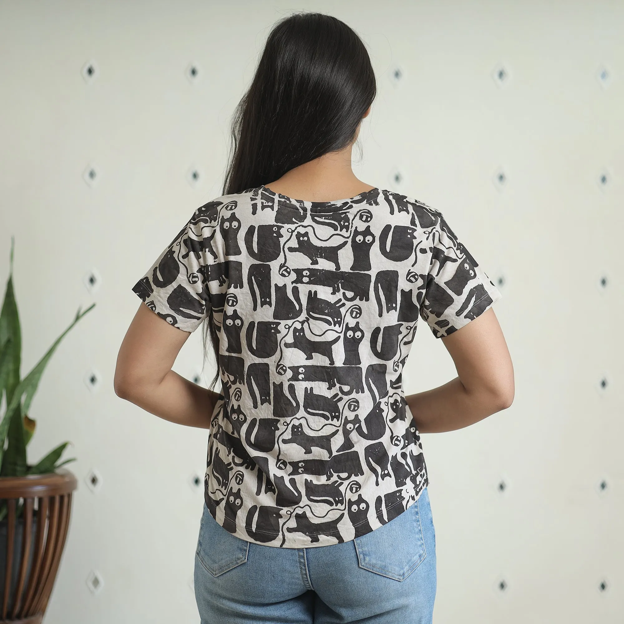 Black - Bindaas Block Art Printed Cotton Women V Neck T-shirt 07