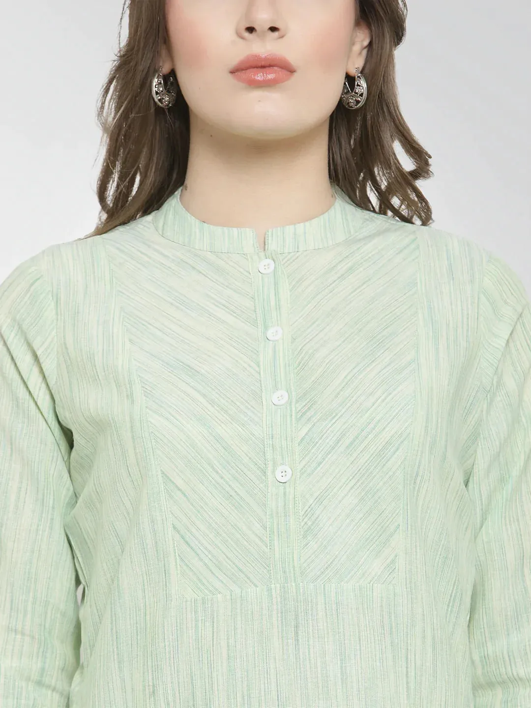 Women Green Self Design Straight Kurta