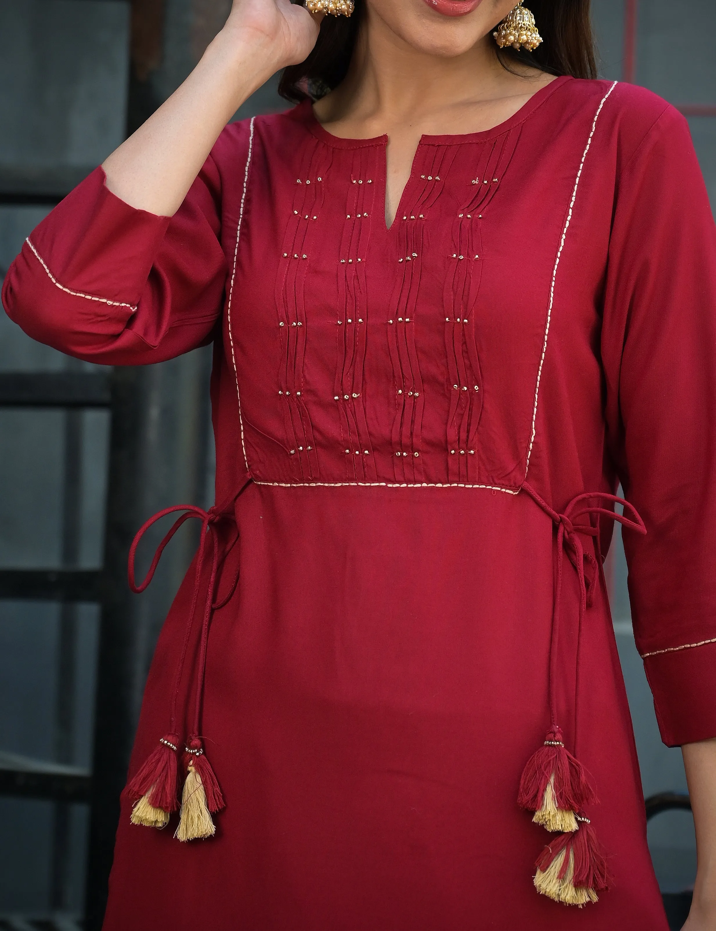 Women Maroon Straight Kurta