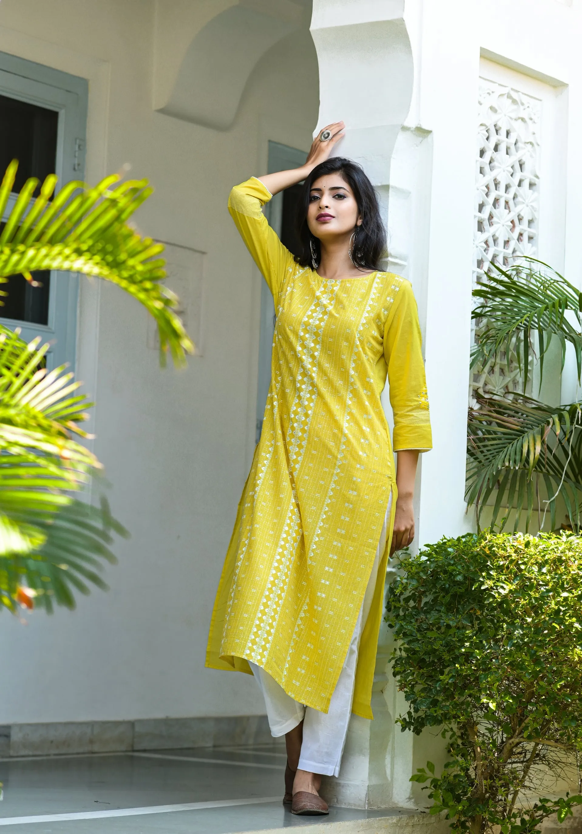 Women Yellow Printed Kurta Set