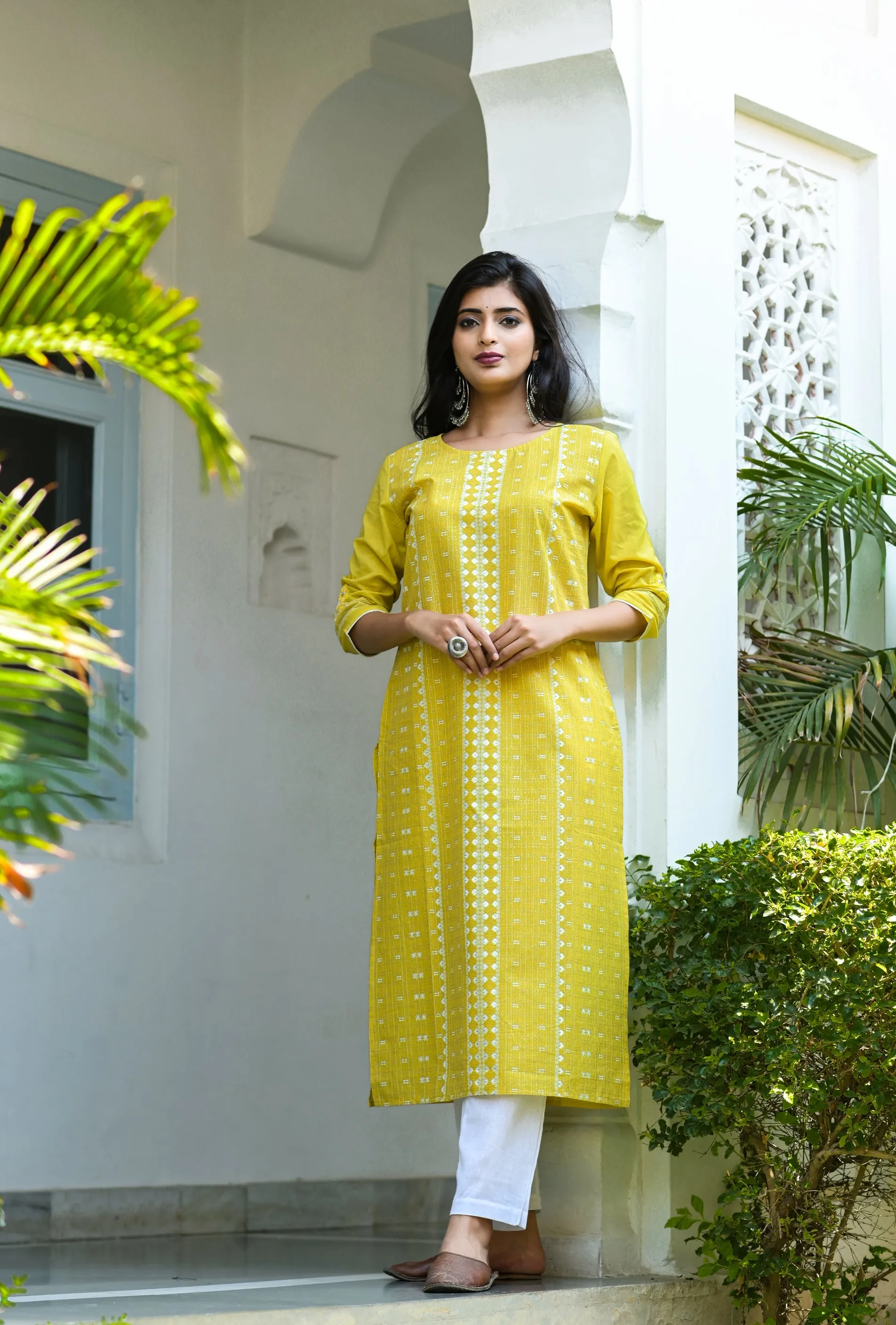 Women Yellow Printed Kurta Set