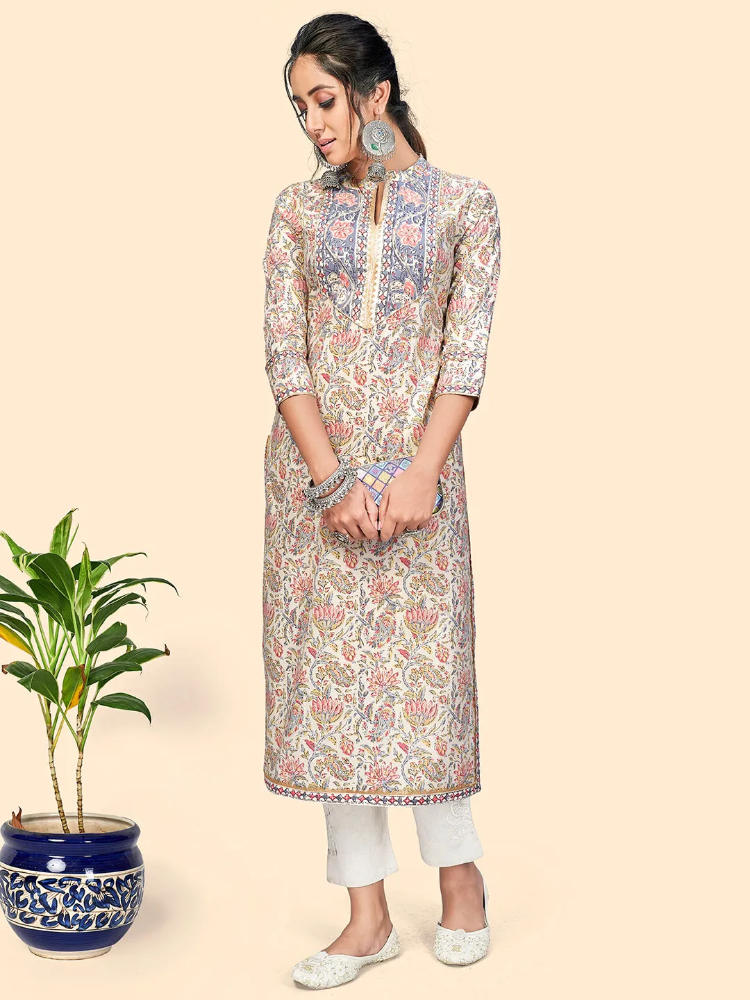 Women'S Cotton Printed & Gota Patti Straight Stitched Kurt