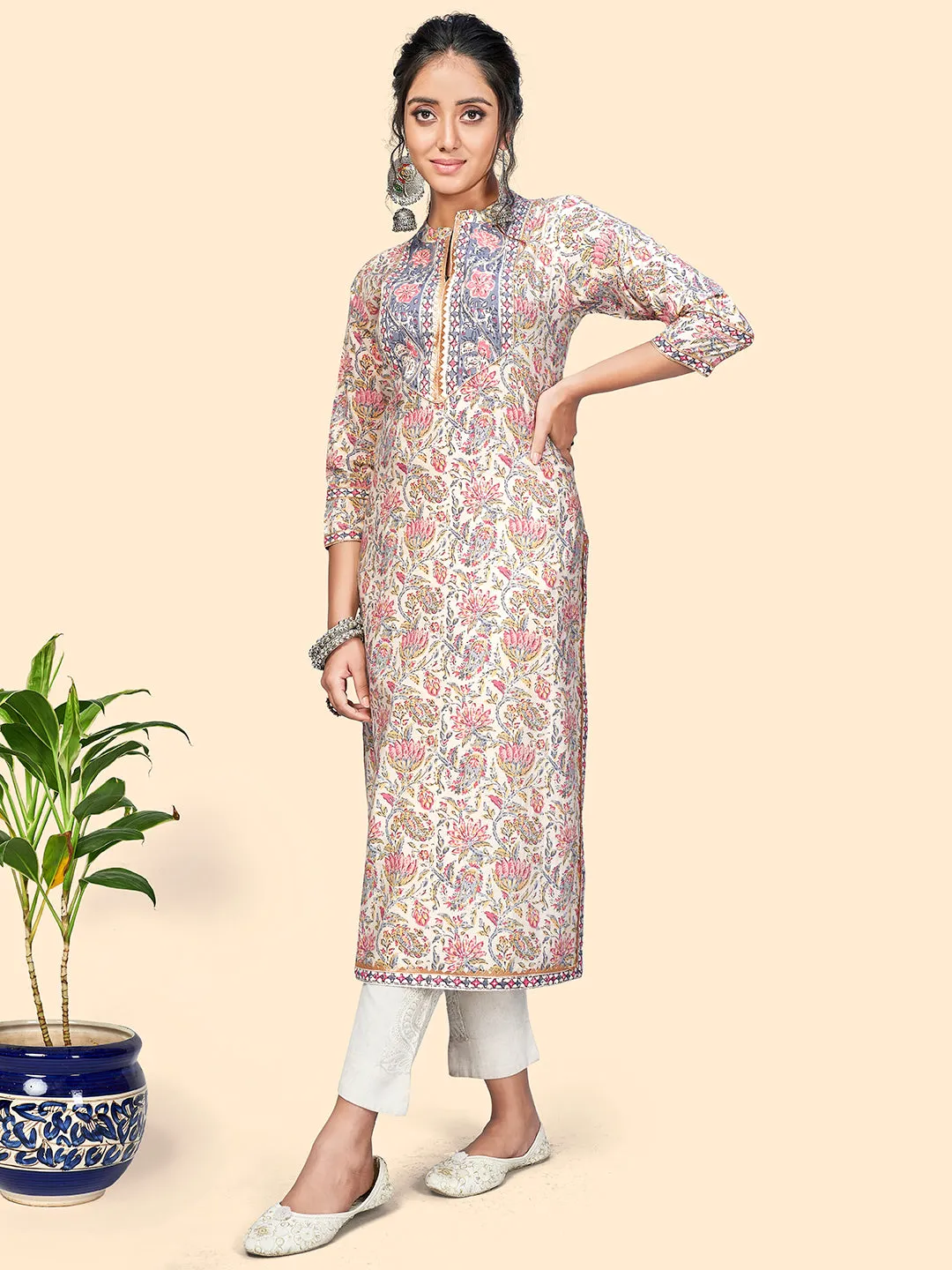 Women'S Cotton Printed & Gota Patti Straight Stitched Kurt