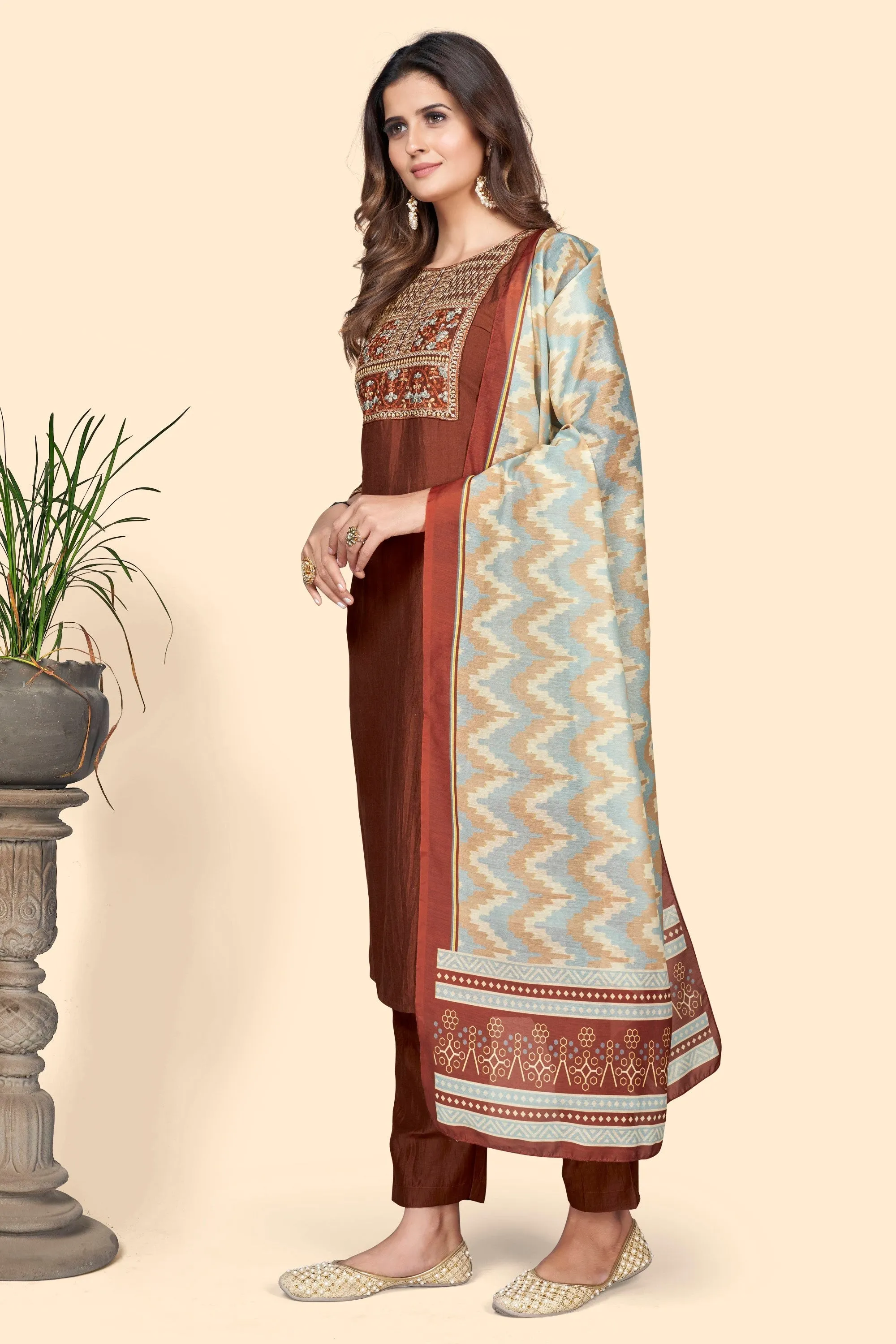 Women'S Embroidered Straight Chinon Brown Stitched Kurta Pant With Dupatta