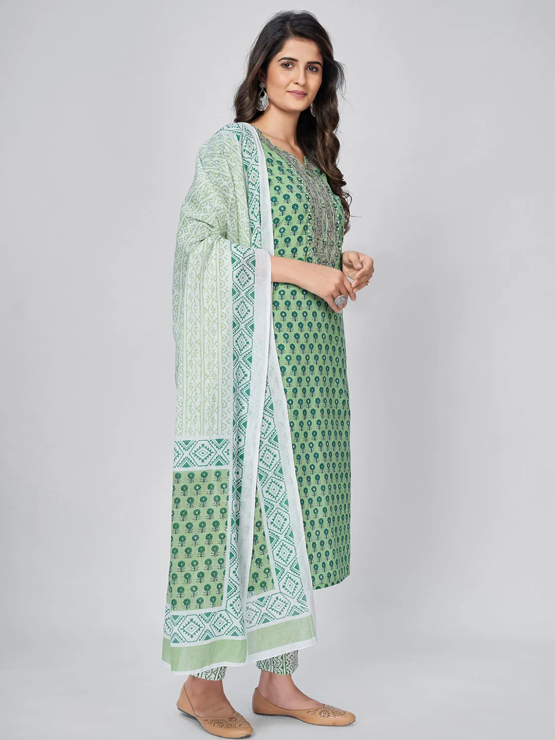 Women'S Printed & Embroidered Straight Cotton Pista Kurta Pant With Dupatta